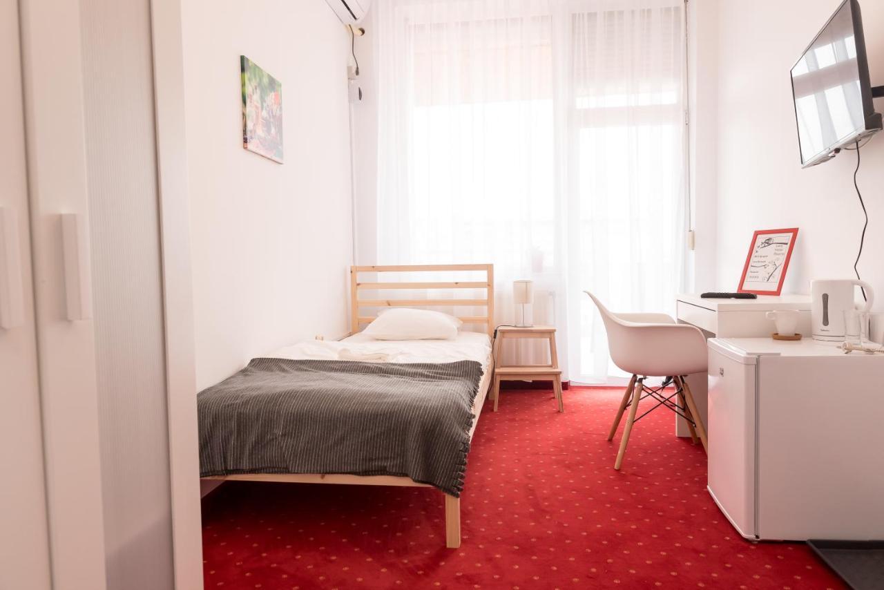 Bao Apartament & Rooms Oradea Exterior photo